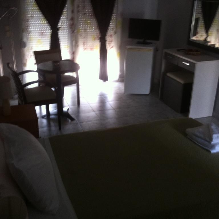 Hotel Loga Tycherón Cameră foto